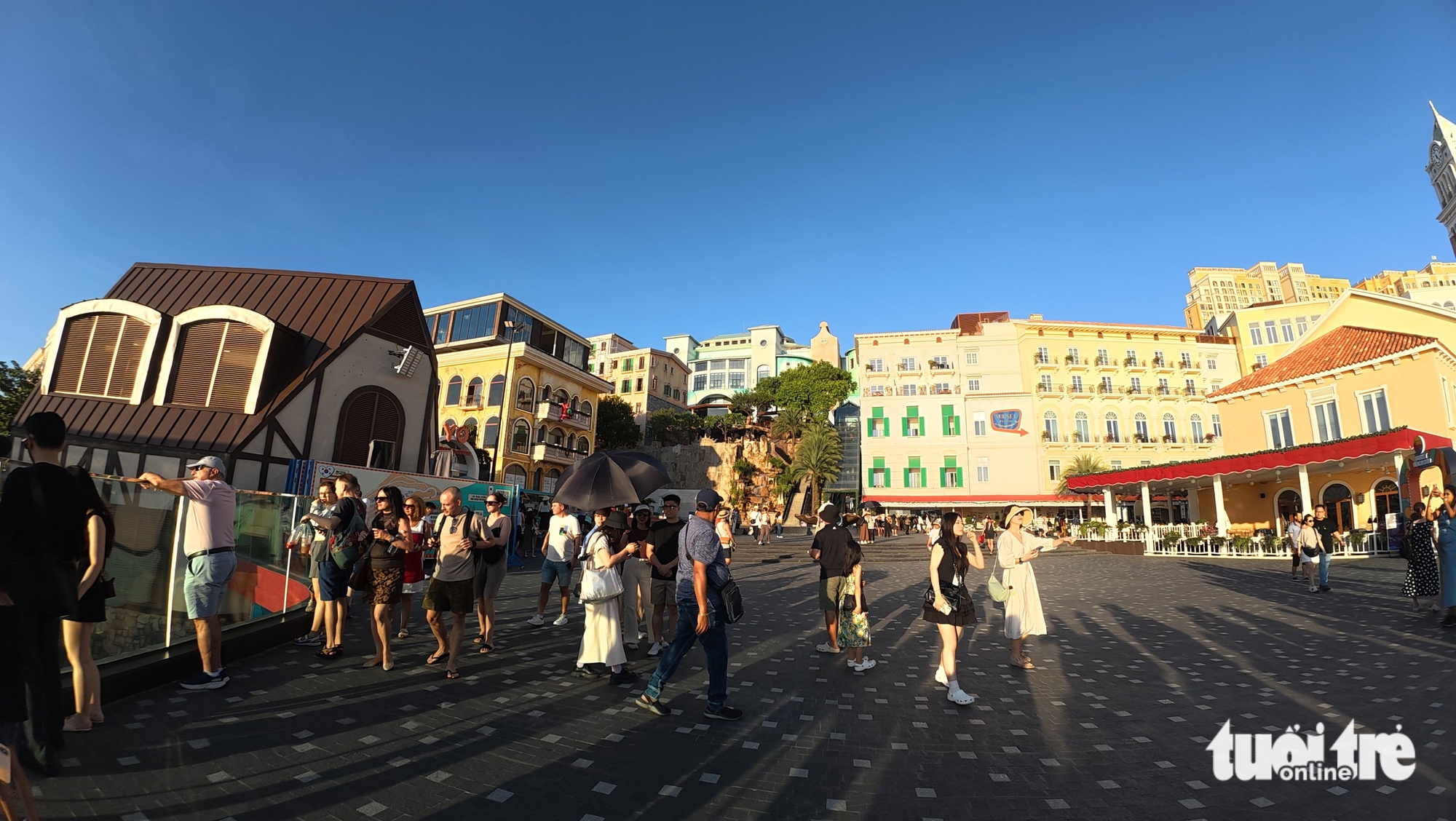 Visit Vietnam - Ảnh 3.