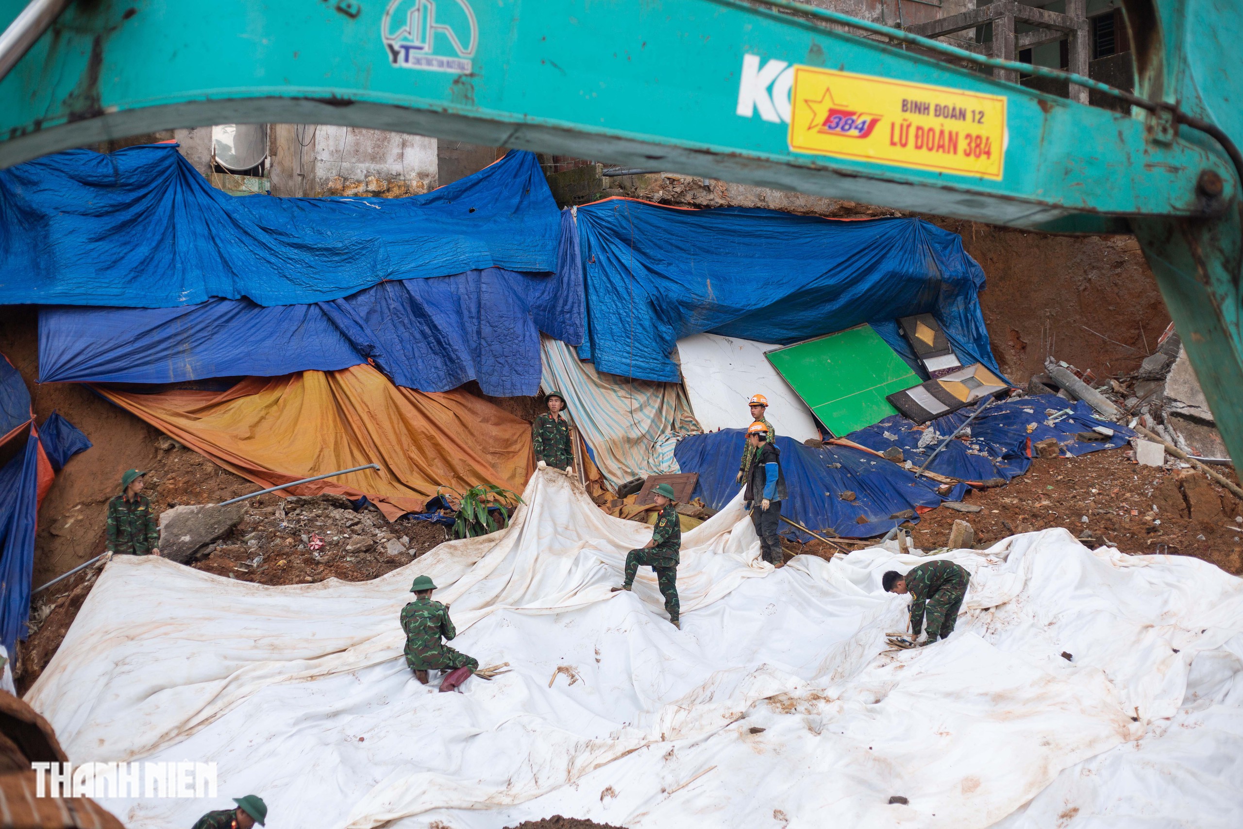 Cận cảnh công trường xây kè chống sạt lở ở xã miền núi Quảng Trị - Ảnh 7.