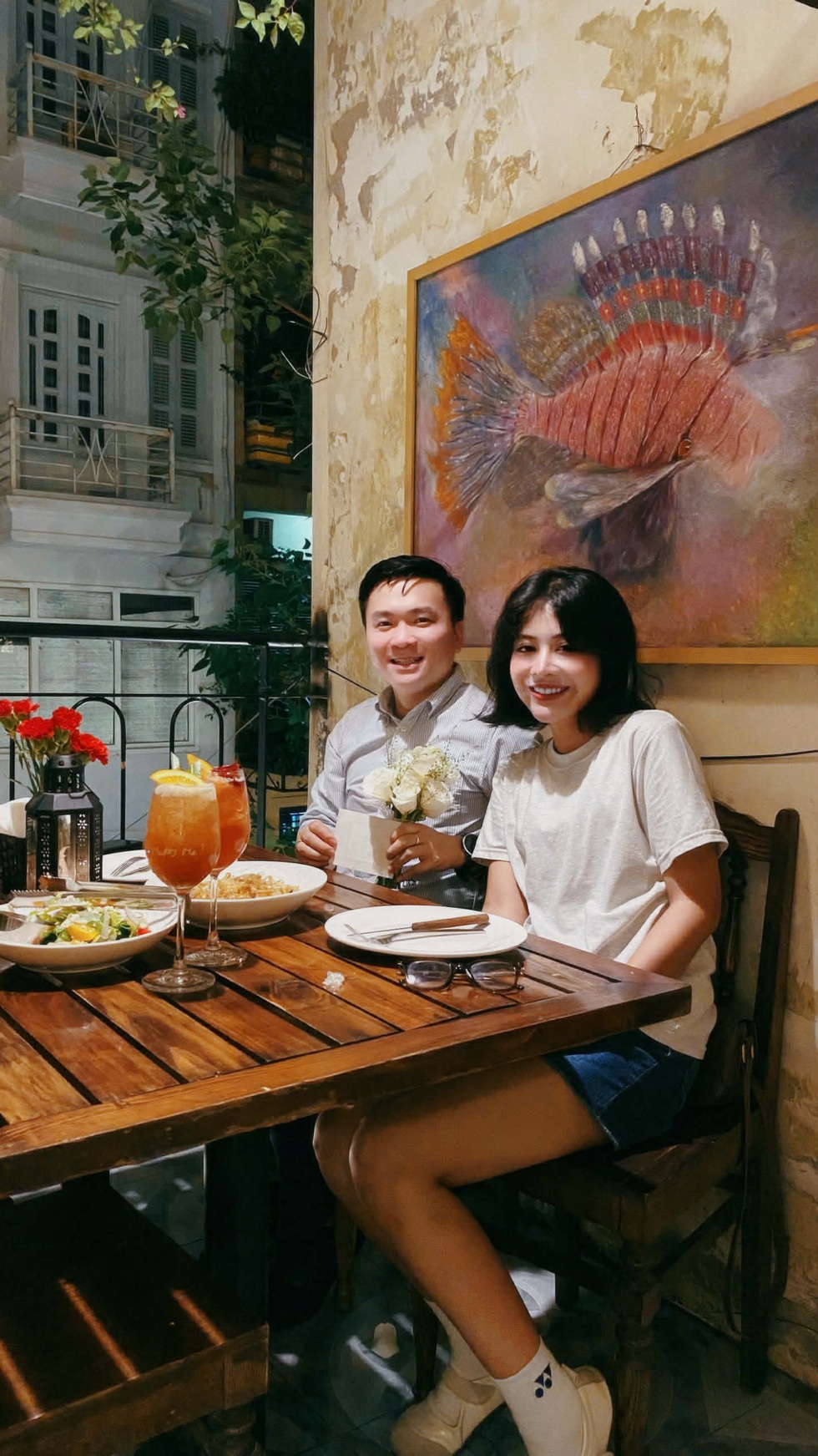 Quen nhau nhờ chuyến xe ghép, chàng trai ở Hà Nội được bạn gái cầu hôn - 2