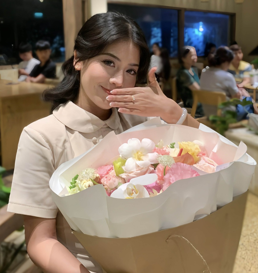 Quen nhau nhờ chuyến xe ghép, chàng trai ở Hà Nội được bạn gái cầu hôn - 4