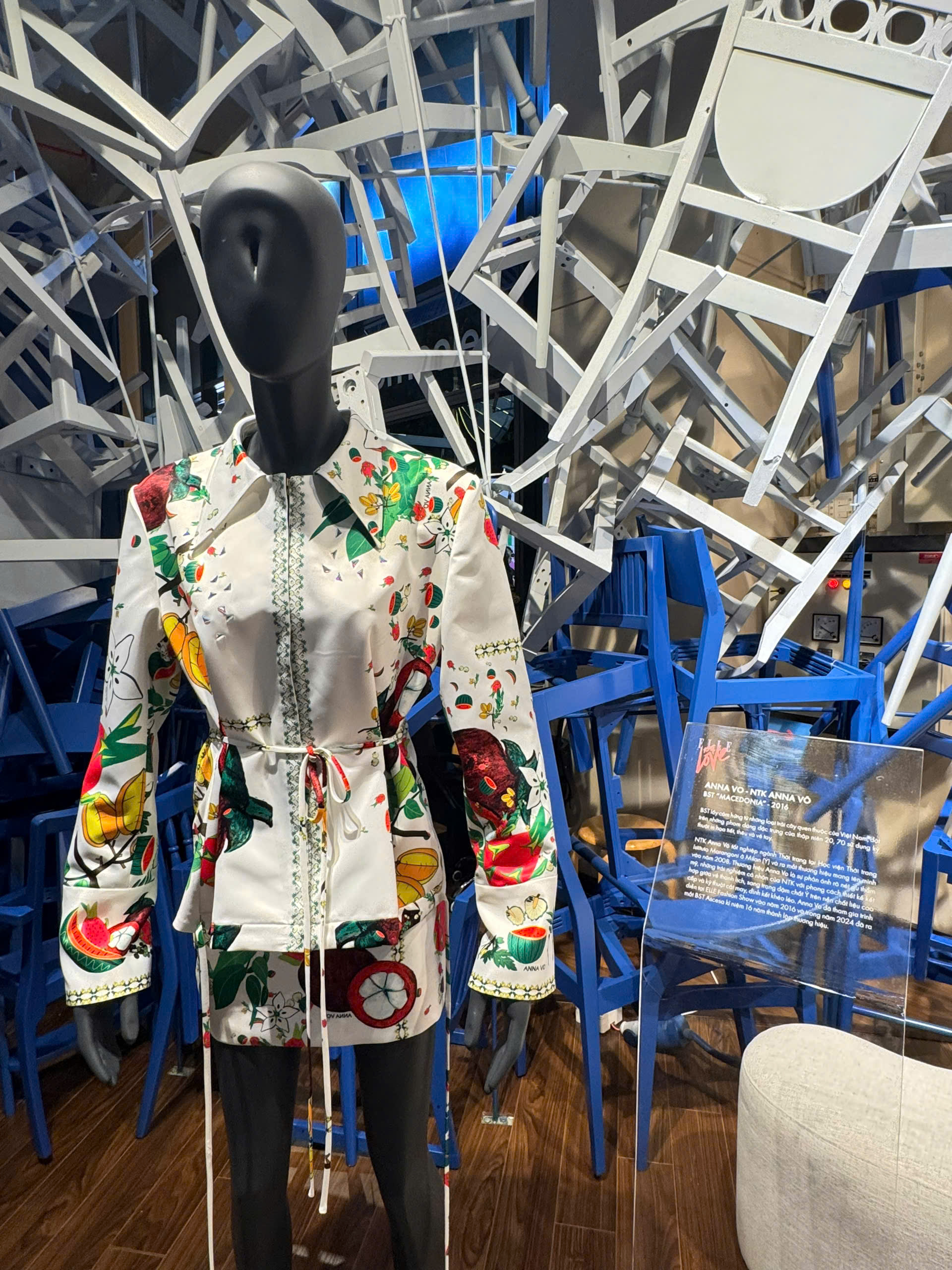 Khi thời trang, nghệ thuật thị giác và trình diễn cùng chuyển động- Ảnh 4.