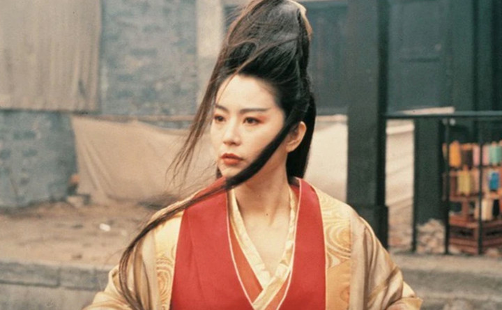 Đông Phương Bất Bại đẹp nhất màn ảnh: Bỏ showbiz cưới tỷ phú, sống xa hoa tuổi 71- Ảnh 2.