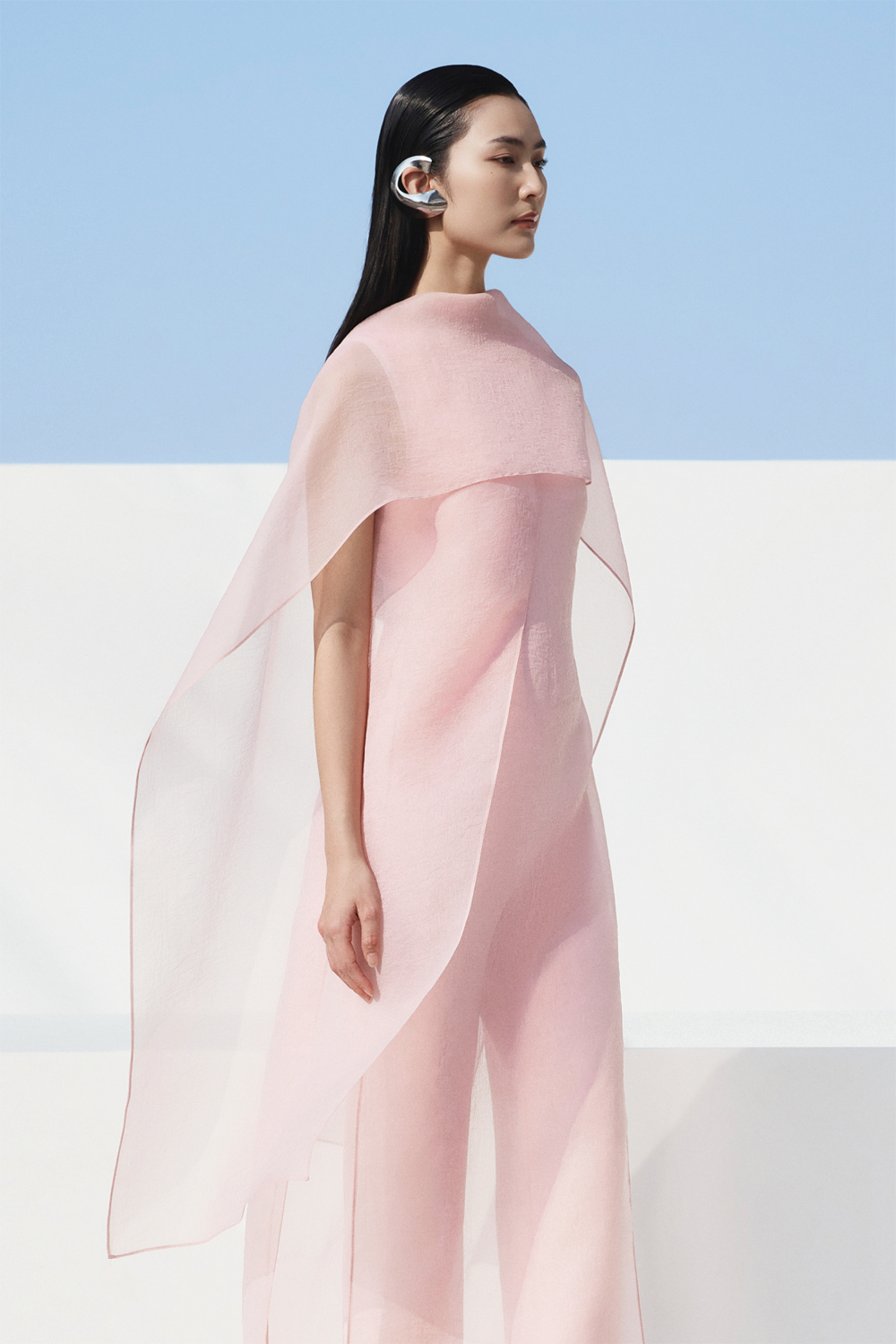 Helly Tống gợi ý áo dài tết cho những cô nàng thích phá cách- Ảnh 2.