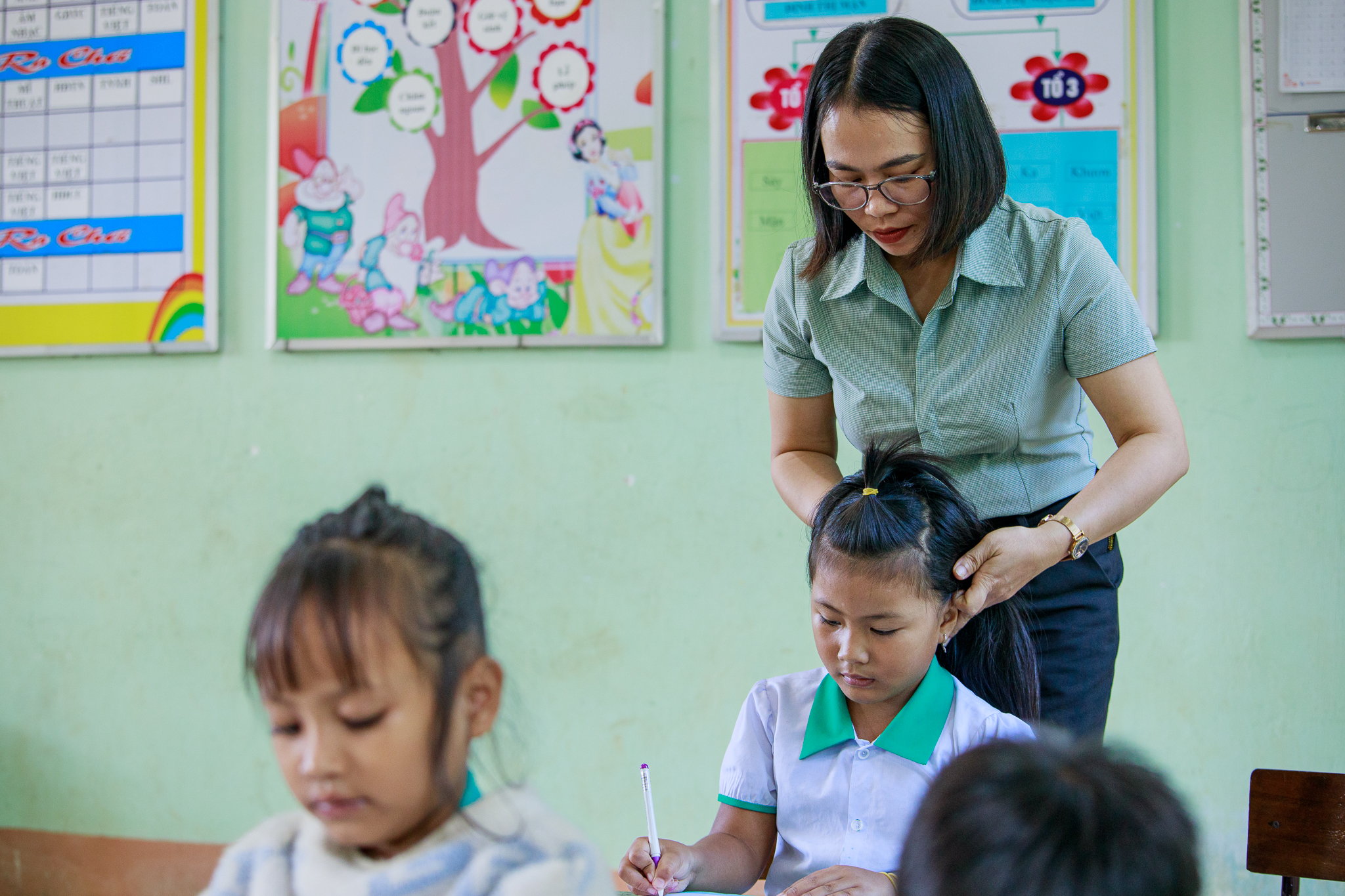 1766458868 825 Nhung dua tre so te