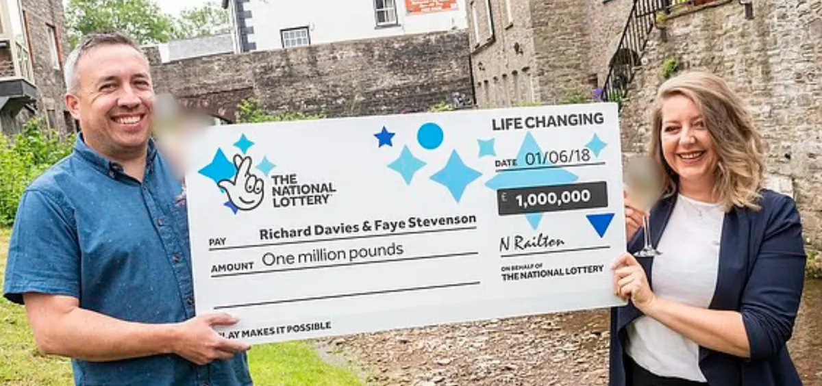 Phát hiện 1 cặp vợ chồng chỉ là tài xế và nhân viên bình thường, nhưng nhận số tiền 35 tỷ đồng tới 2 lần- Ảnh 3.