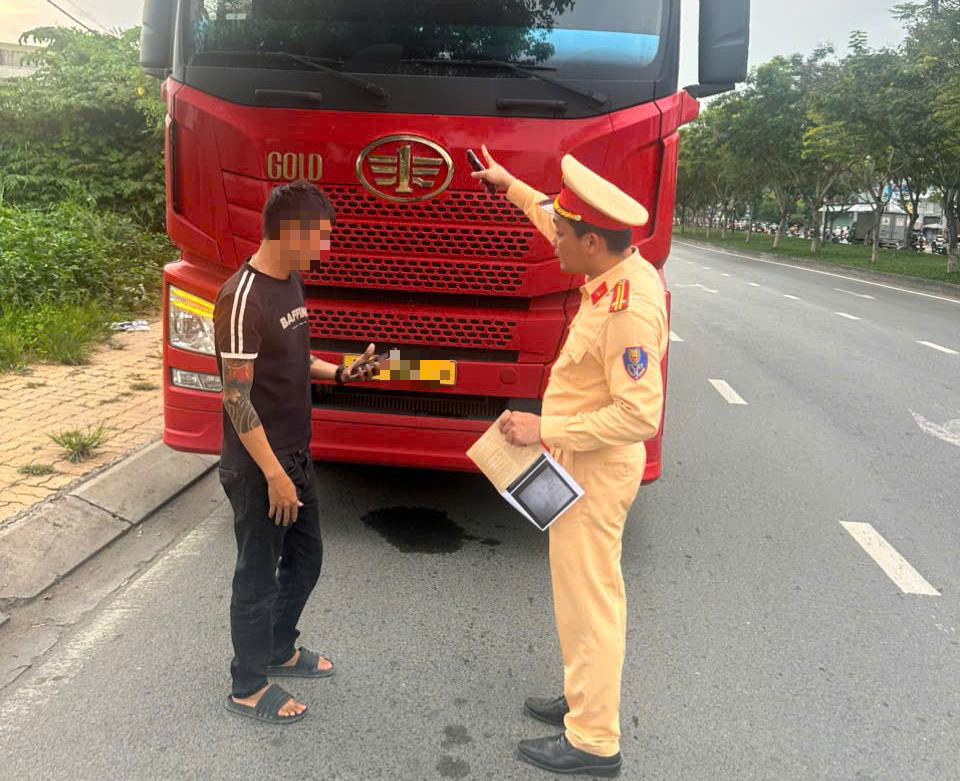 tài xế - Ảnh 5.