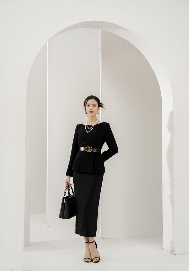 Áo cổ thuyền khiến bạn 'tỏa sáng' nhờ nét thanh tao- Ảnh 6.