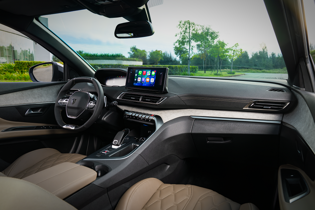 Peugeot tung loạt ưu đãi đặc biệt dịp cuối năm - Ảnh 2.