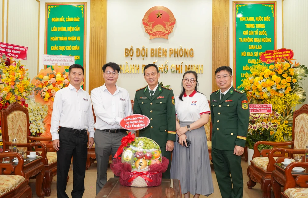 Quân đội nhân dân (19).jpg