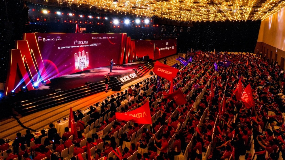 Hành trình 18 năm phát triển của trung tâm tổ chức hội nghị - sự kiện White Palace - 4