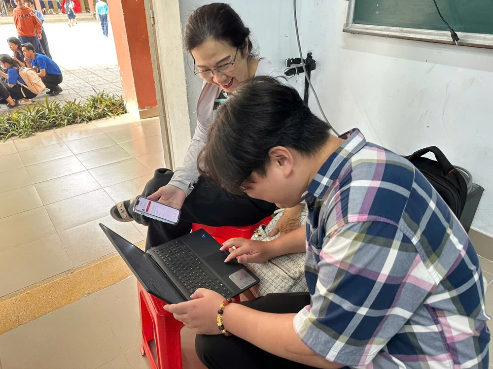 du-lieu-ddang-vien-sach-song-tphcm. (5).jpg