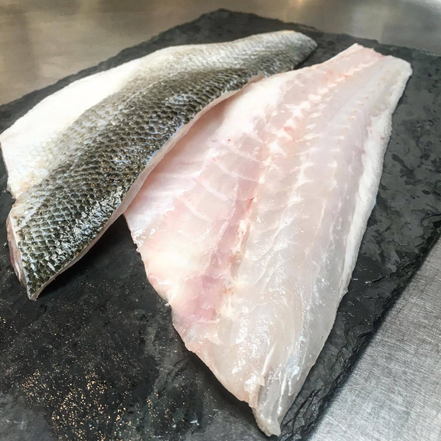 Người bán cá tiết lộ những loại cá họ bán nhiều nhất mỗi sáng- Ảnh 3.