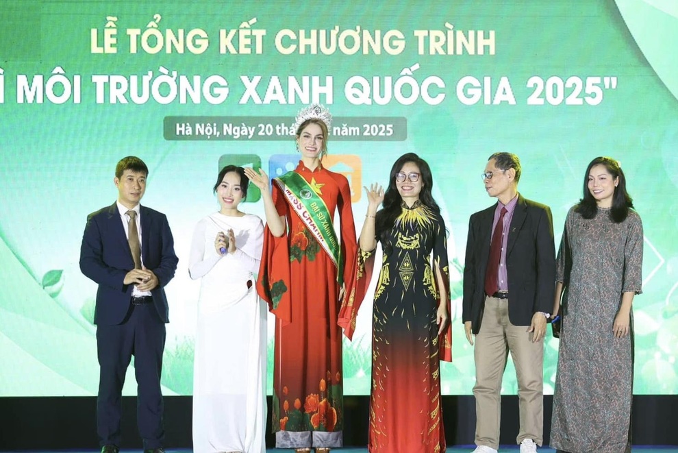 MC Ngân Hà: Vượt qua mặc cảm nói ngọng để theo đuổi nghề dẫn chương trình - 2