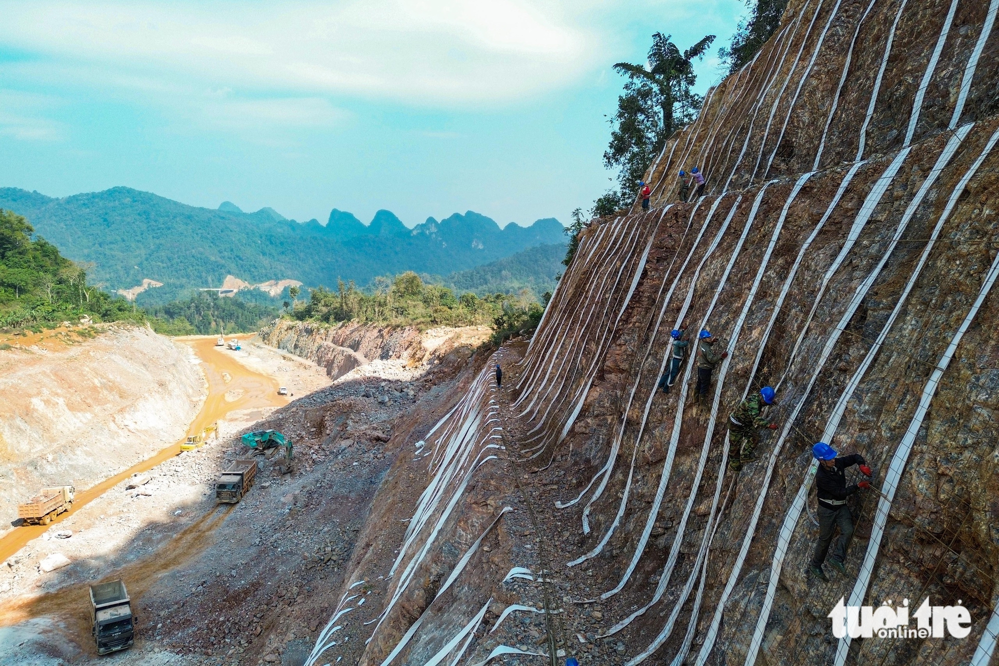 500 ngày đêm - Ảnh 3.