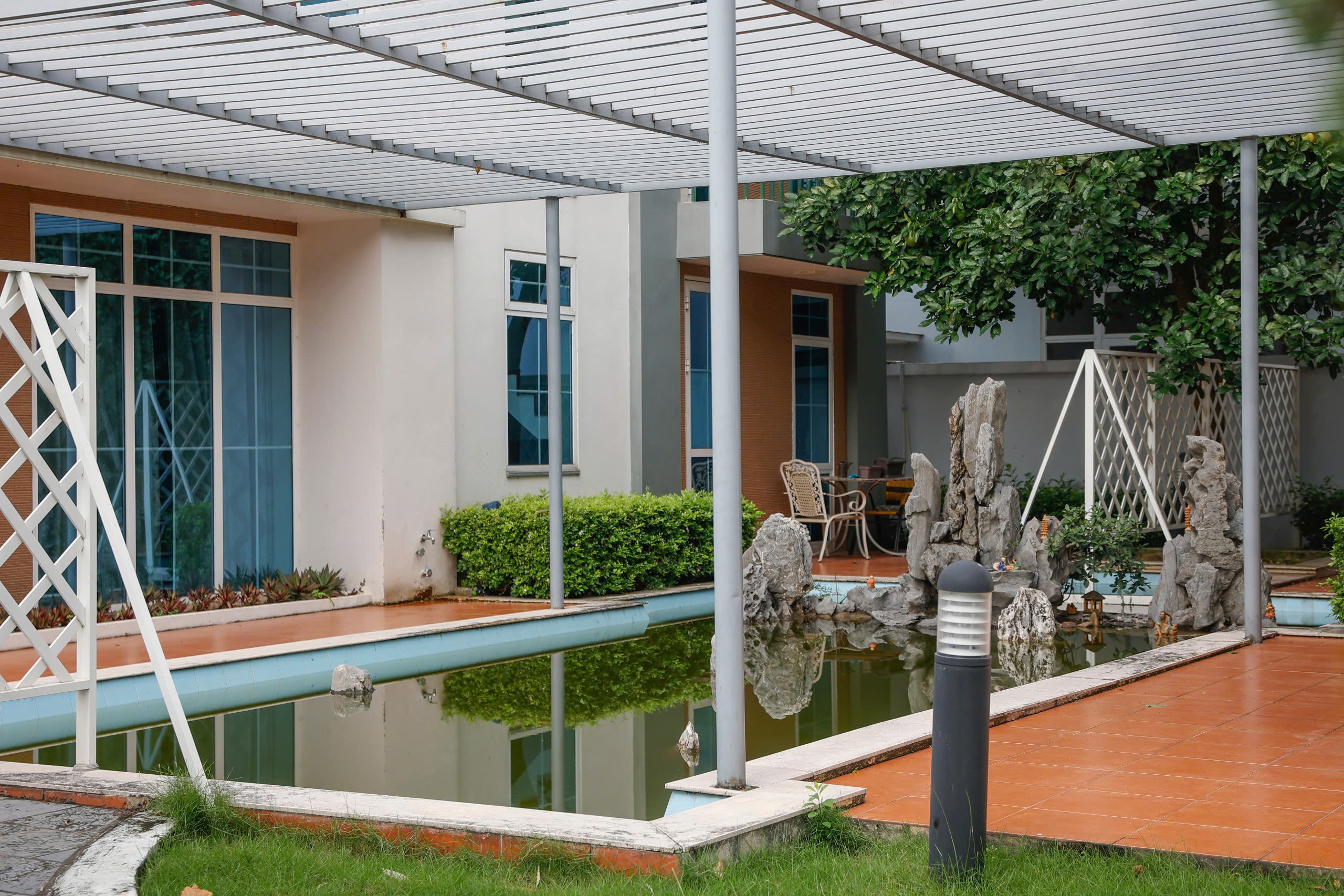 4 cuộc phỏng vấn của PV Thanh Niên và HLV Kim Sang-sik: Con người khác phía ngoài sân cỏ- Ảnh 6.