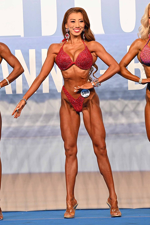 Yuri Yasui trong một cuộc thi thể hình. Ảnh: Japan Sports Journey