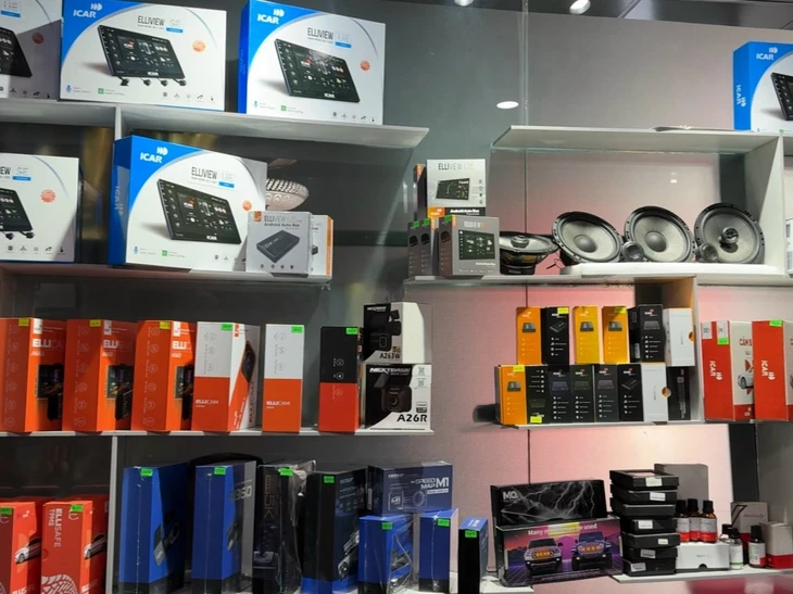 Trải nghiệm mua phụ kiện ô tô online: Món dùng tốt ngay, món phải ra cửa hàng làm lại - Ảnh 6.