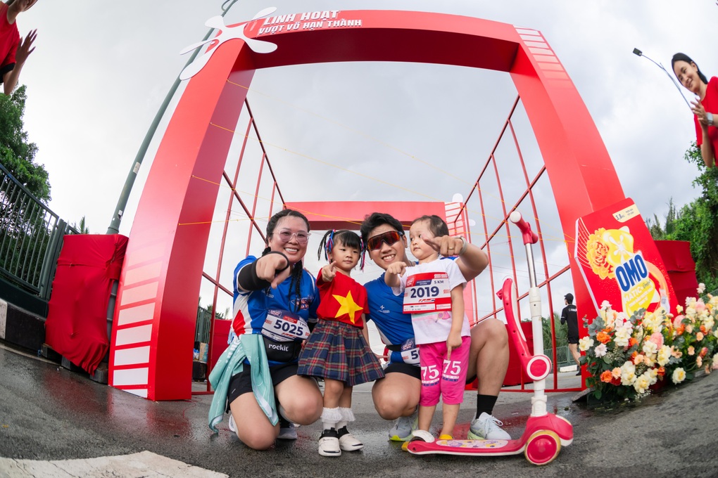OMO cổ vũ tinh thần “ngại gì bẩn” của gia đình trẻ thông qua chuỗi hoạt động thể thao - 7