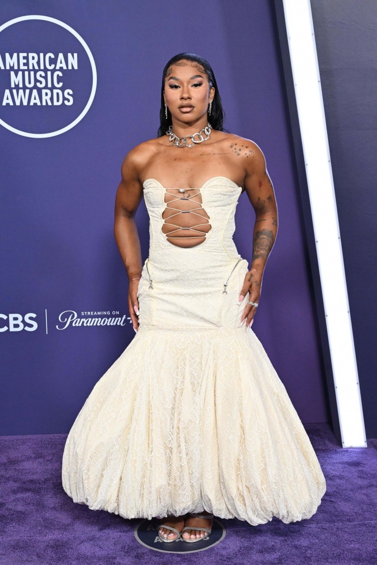 'Thảm họa thời trang' năm 2025 - 8