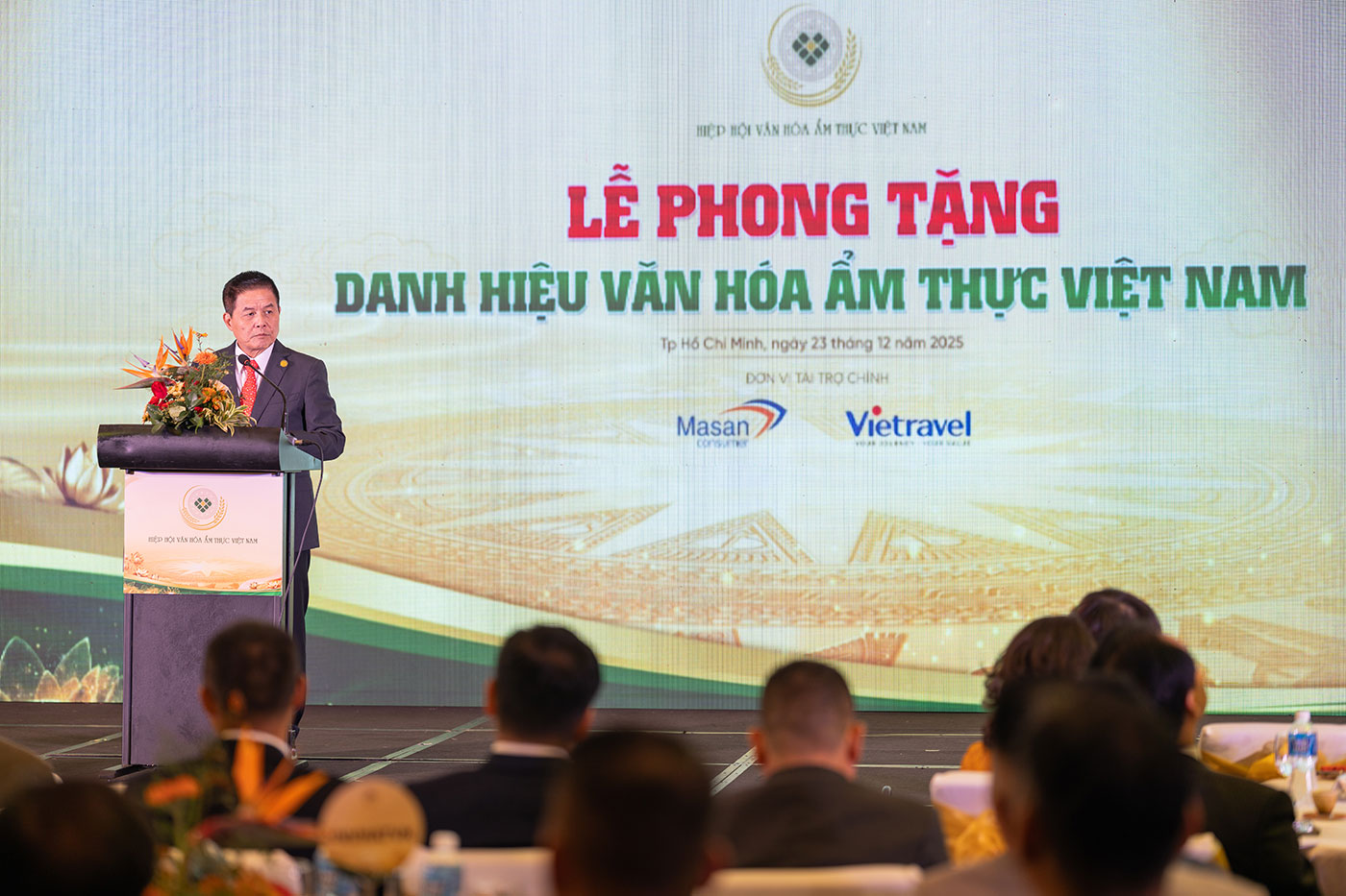 Từ nghệ nhân đến thương hiệu quốc gia: Hành trình lan tỏa tinh hoa ẩm thực Việt - Ảnh 3. Từ nghệ nhân đến thương hiệu quốc gia: Hành trình lan tỏa tinh hoa ẩm thực Việt - Ảnh 3.