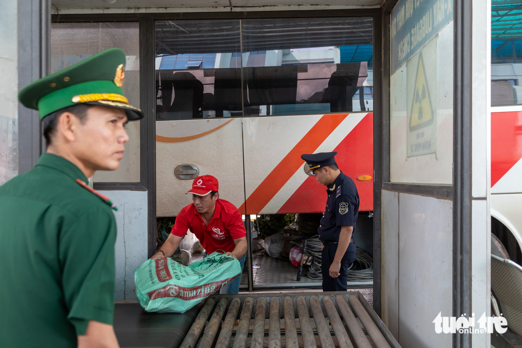 Đầu tư quốc lộ 15D, mở trục chiến lược để Quảng Trị thành trung tâm logistics xuyên Á - Ảnh 4.