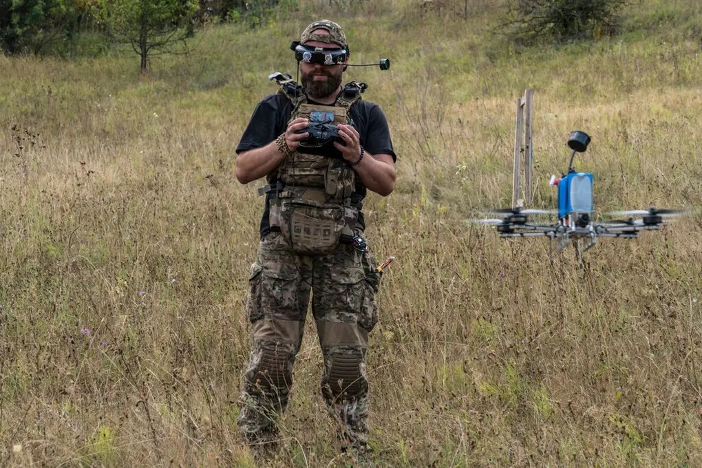 Pin Trung Quốc: Gót chân Asin của ngành quốc phòng Mỹ và gã khổng lồ AI - 2