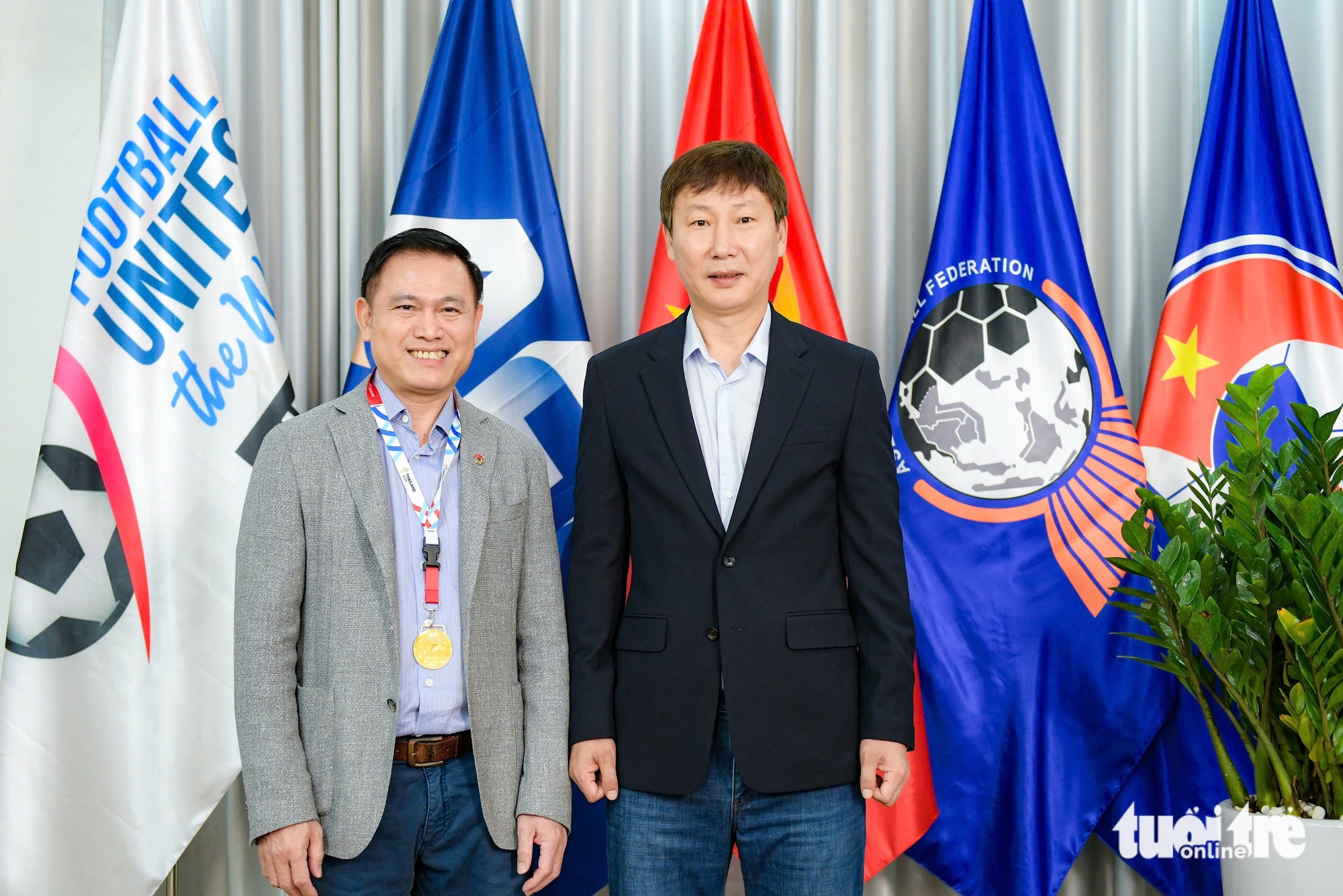 HLV Kim Sang Sik: Sau HCV SEA Games, U22 Việt Nam tự tin thi đấu tốt ở U23 châu Á 4 Kim Sang Sik - Ảnh 4.