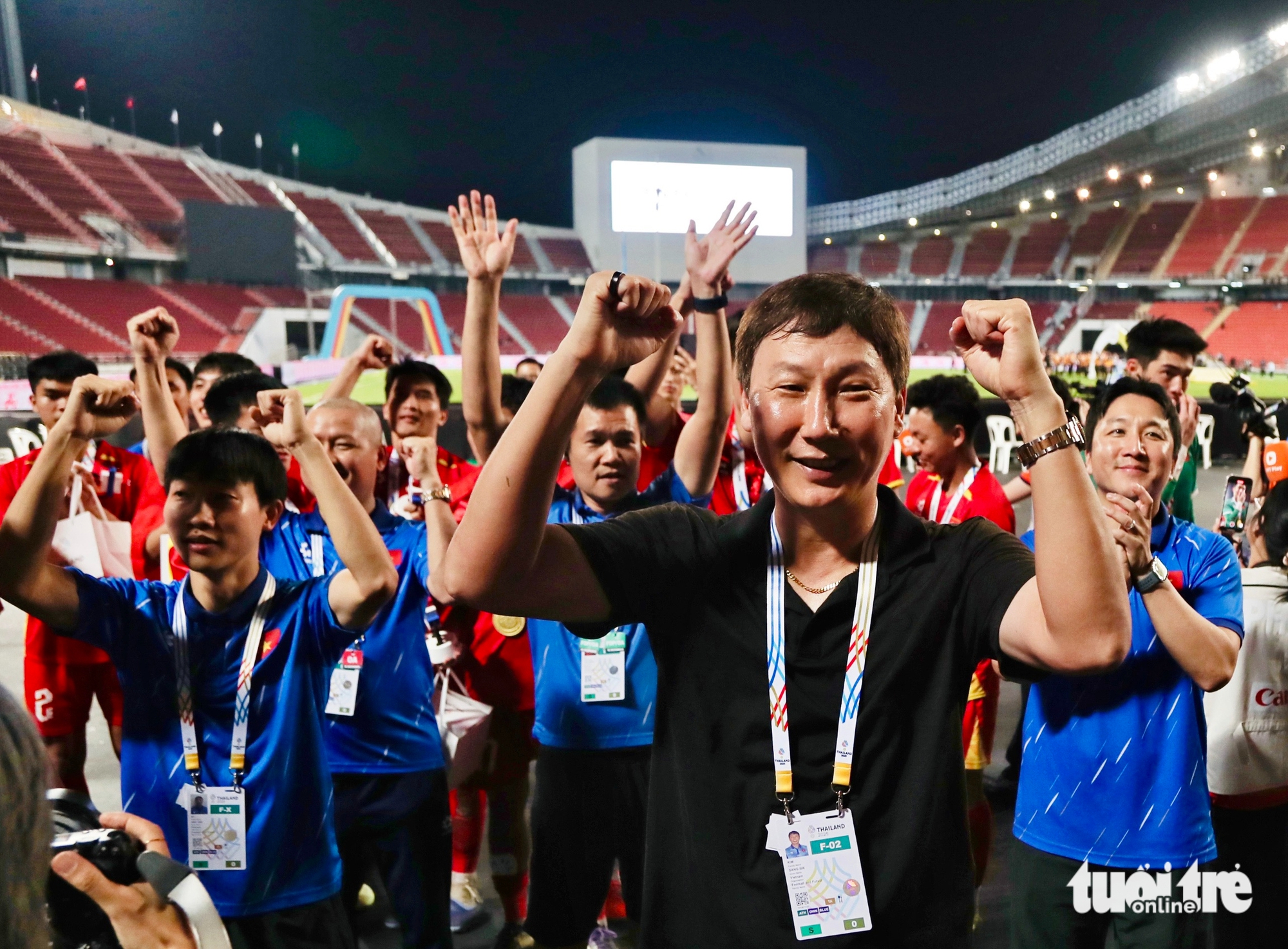 HLV Kim Sang Sik: Sau HCV SEA Games, U22 Việt Nam tự tin thi đấu tốt ở U23 châu Á 12 Kim Sang Sik - Ảnh 12.