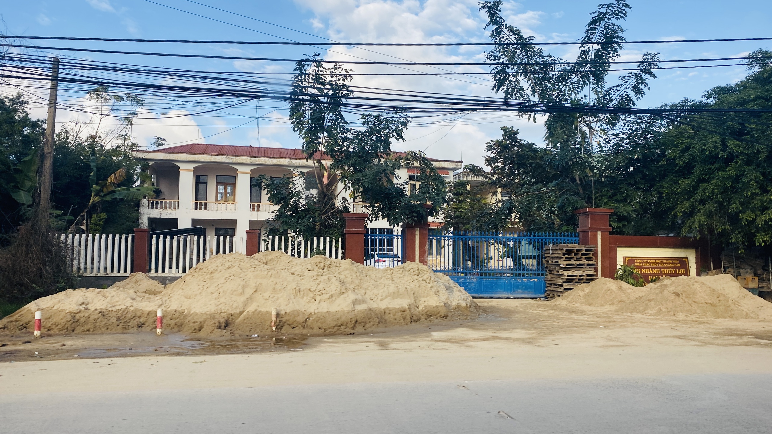 mỏ cát - Ảnh 5.