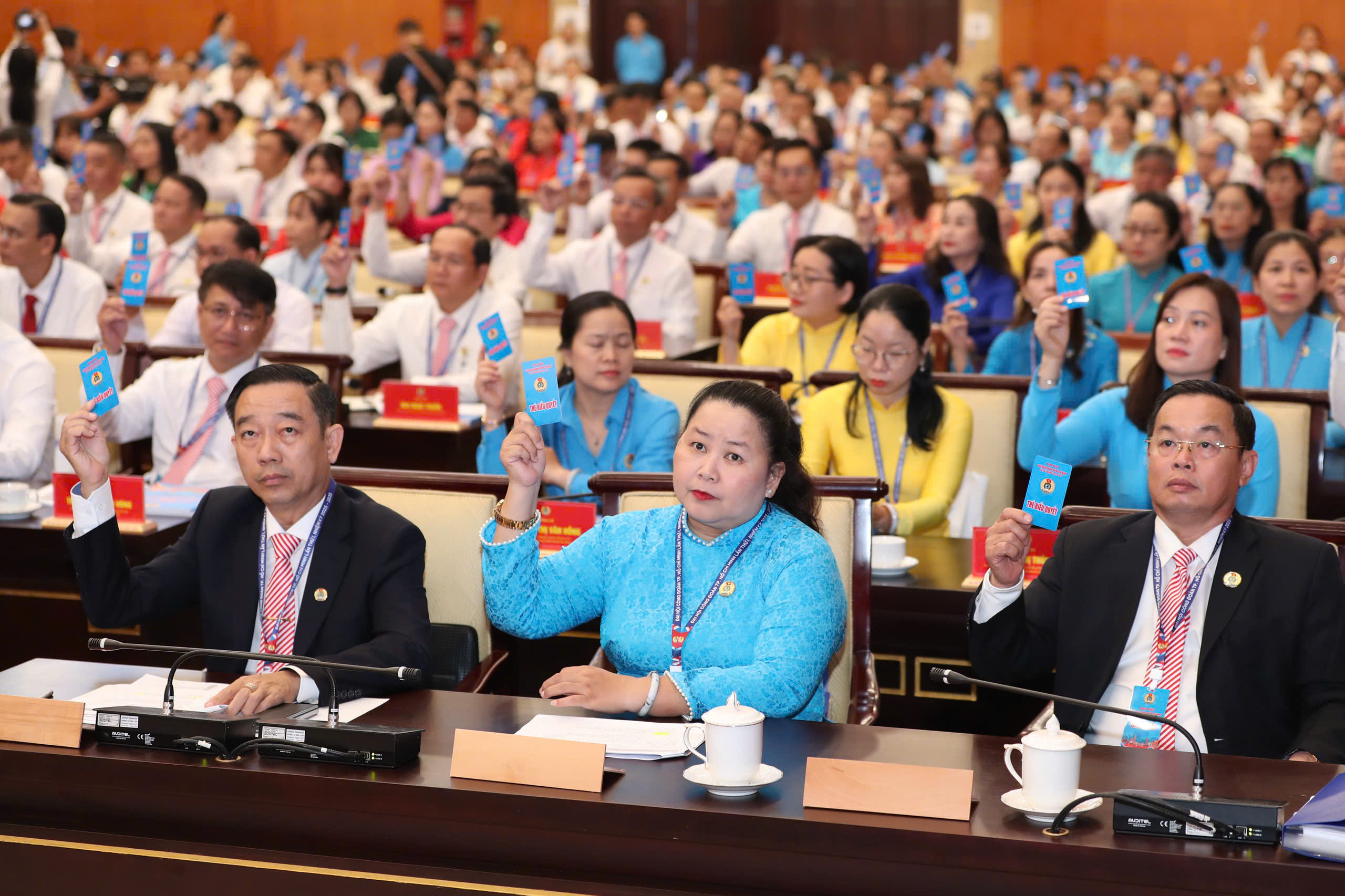 650 đại biểu dự Đại hội Công đoàn TPHCM lần thứ I - Ảnh 2.