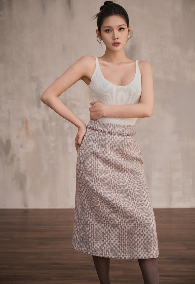 Vừa đẹp vừa ấm khi diện chân váy dạ đi làm, đi chơi- Ảnh 5.