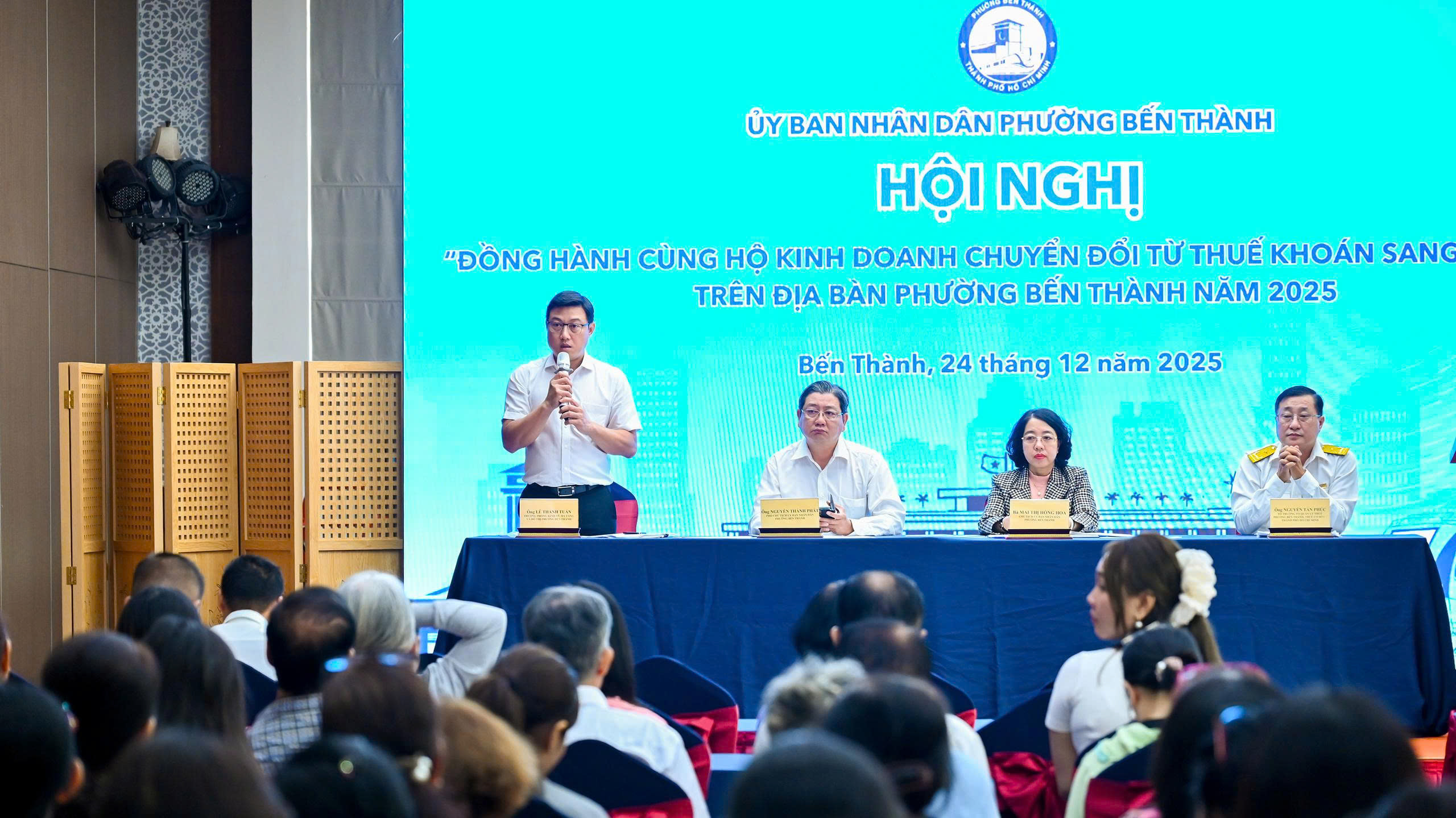 Xóa thuế khoán sang thuế kê khai: Tiểu thương lúng túng trước 