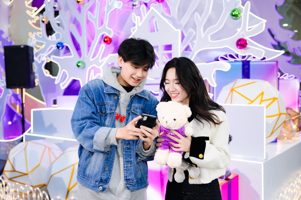 Từ lễ “Thắp sáng Giáng sinh” đến câu chuyện trải nghiệm của TPBank - 5