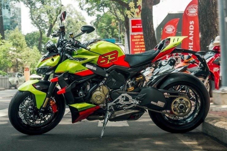 Năm 2025 của những ‘đại gia’ siêu xe: Khi garage tiền tỷ, biểu tượng thành đạt trở thành tình tiết trong hồ sơ pháp lý- Ảnh 5. Năm 2025 của những ‘đại gia’ siêu xe: Khi garage tiền tỷ, biểu tượng thành đạt trở thành tình tiết trong hồ sơ pháp lý- Ảnh 5.