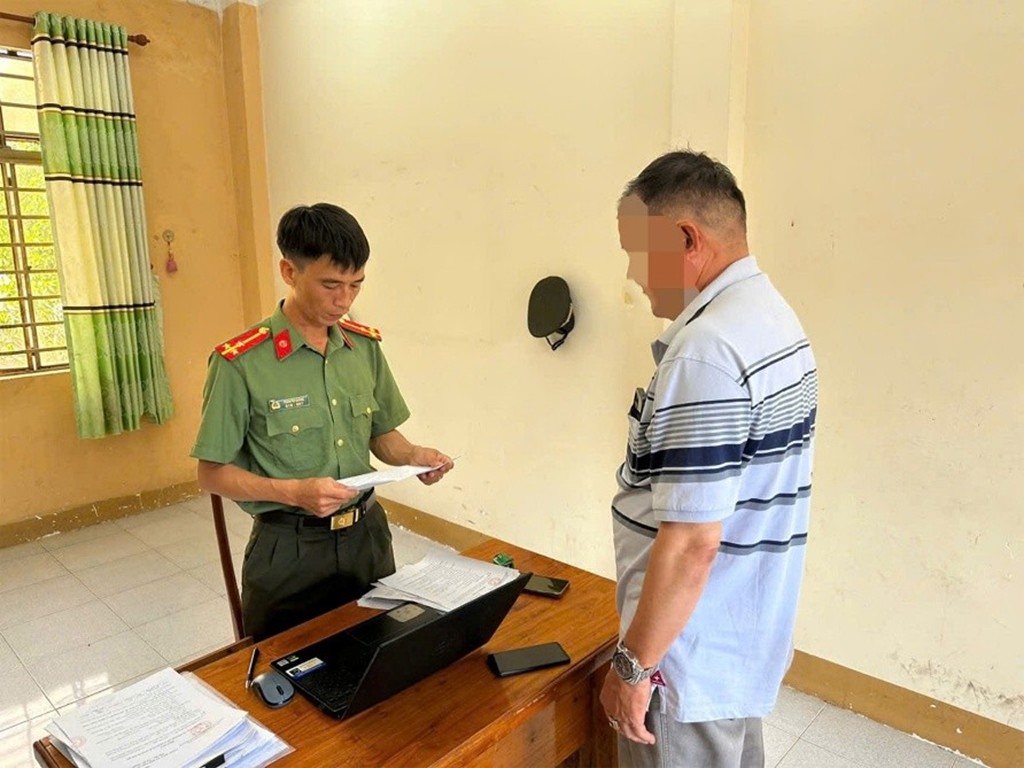 Xử phạt 7,5 triệu đồng người thông tin sai sự thật về lực lượng công an - Ảnh 2.