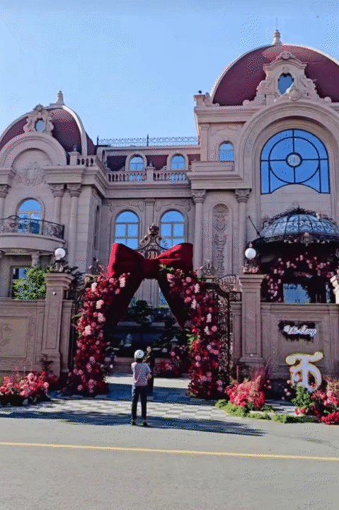 Đám cưới của ái nữ tập đoàn lớn ở Bình Thuận đang 