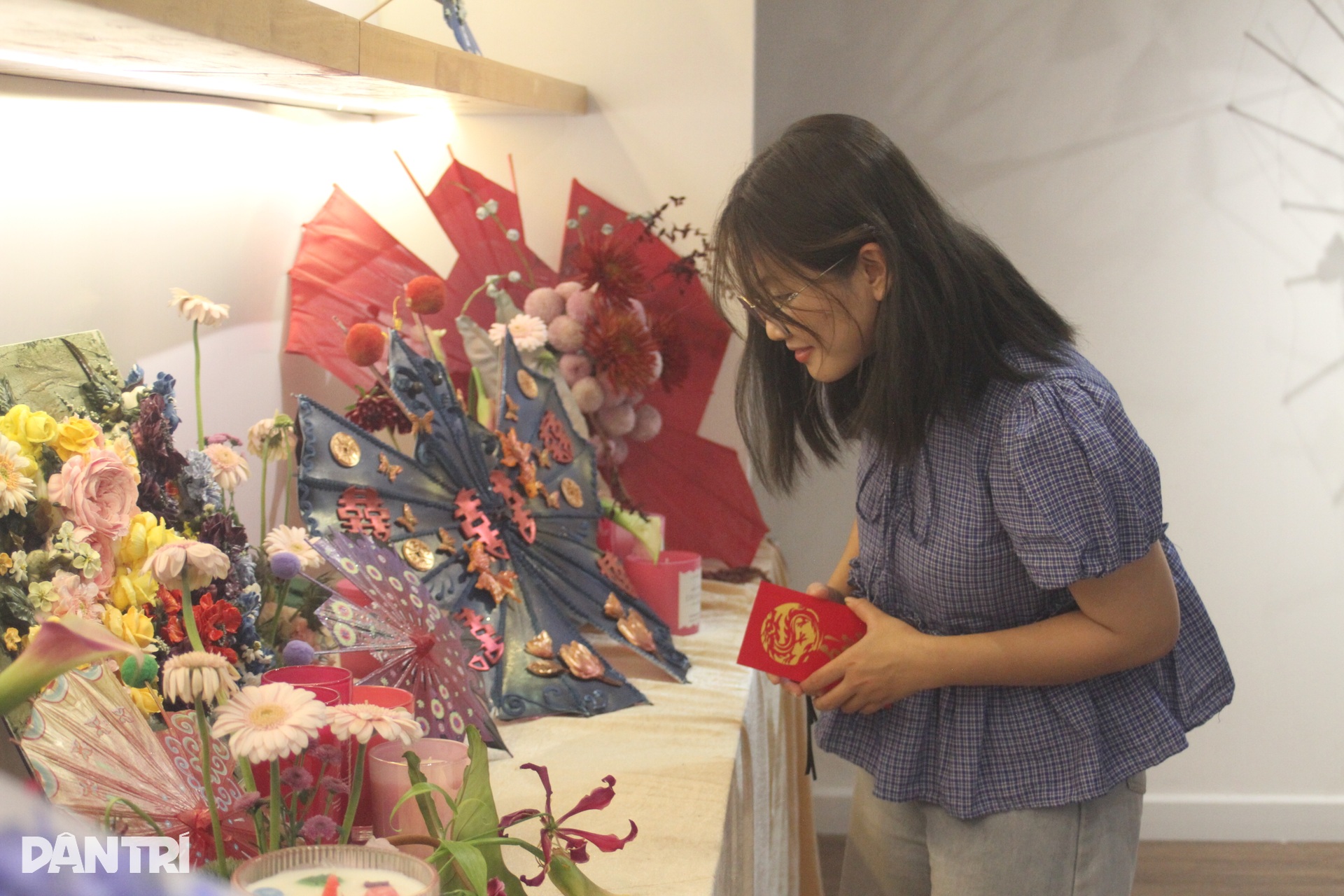 Không gian trưng bày Lồng Lộng mở ra góc nhìn mới về chiếc lọng Việt - 2