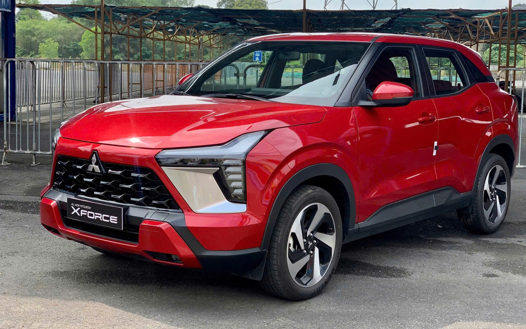 SUV phổ thông tại Việt Nam chưa bao giờ rẻ đến thế: Nhiều xe Nhật, Hàn 'đạp giá' gây sốc, tạo đáy mới trong phân khúc năm nay- Ảnh 3.