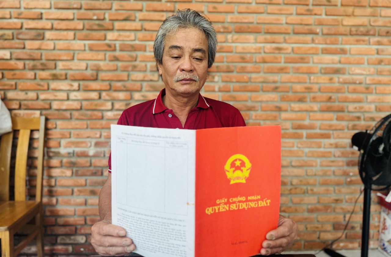 Vụ trúng đấu giá nhưng 18 năm không thấy đất: Công an vào cuộc xác minh - Ảnh 3.