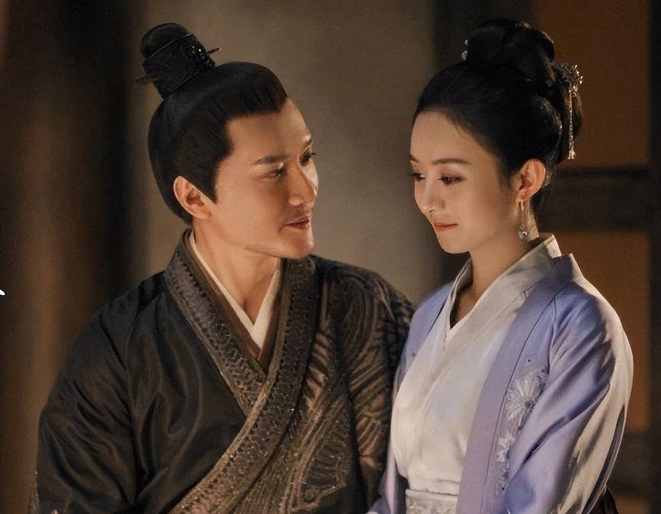 Sự nghiệp trái ngược của các cặp đôi đã ly hôn- Ảnh 6.