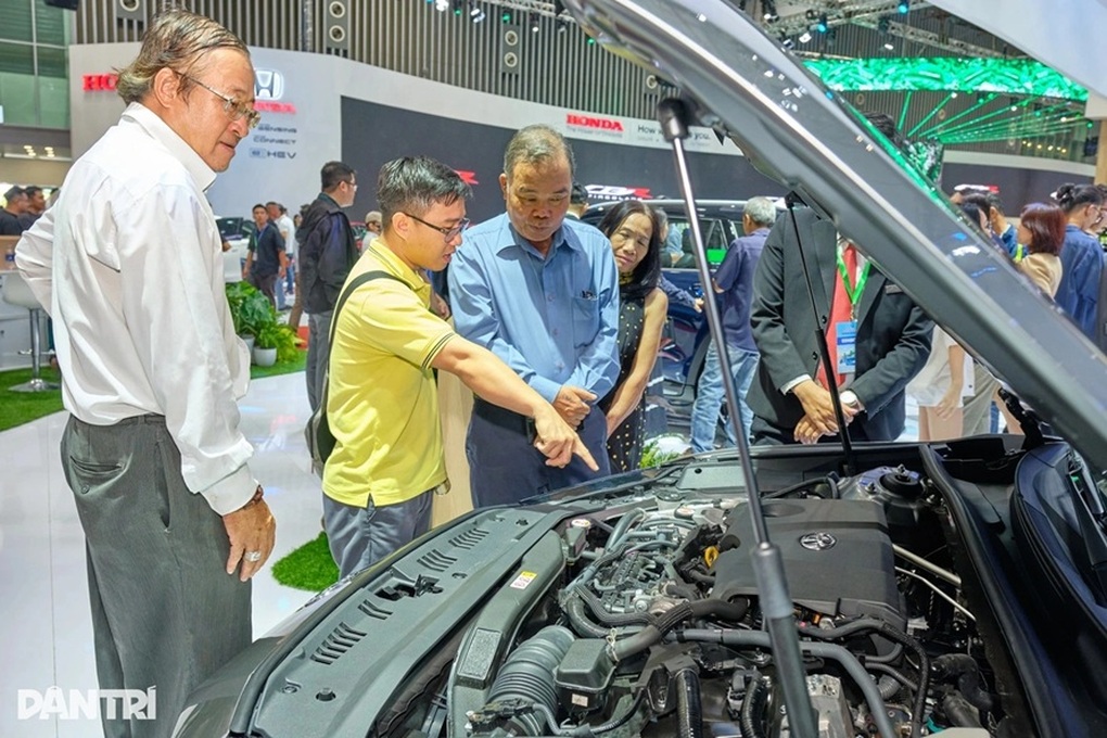 Khách Việt sẽ tiết kiệm được 6 triệu đồng khi đăng ký ô tô nhờ đề xuất mới - 2