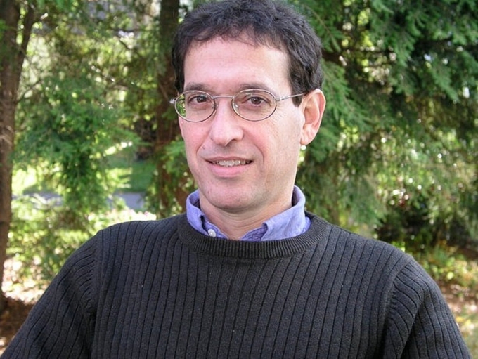 Chân dung tác giả Miles J. Unger. Ảnh: Website của Miles J. Unger