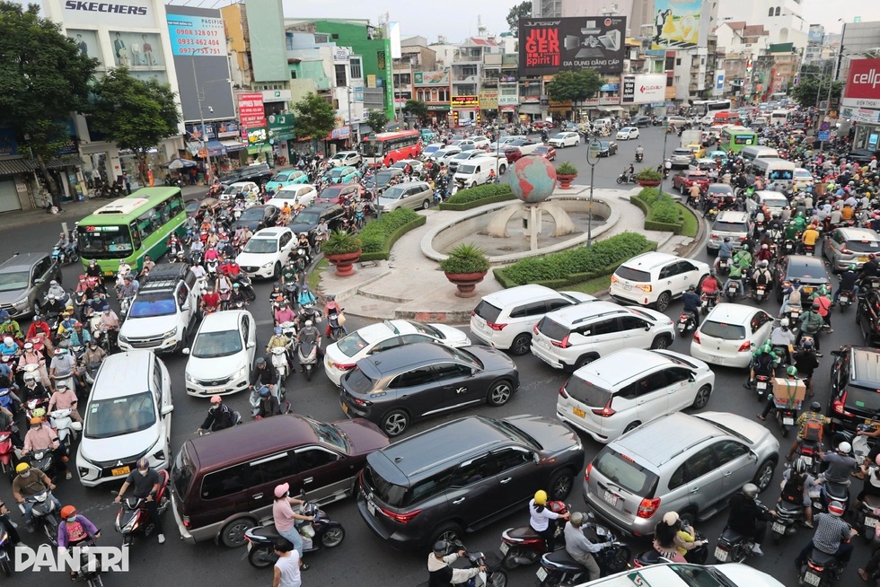 TPHCM lùi thời điểm hạn chế xe xăng để bổ sung cơ sở khoa học - 4