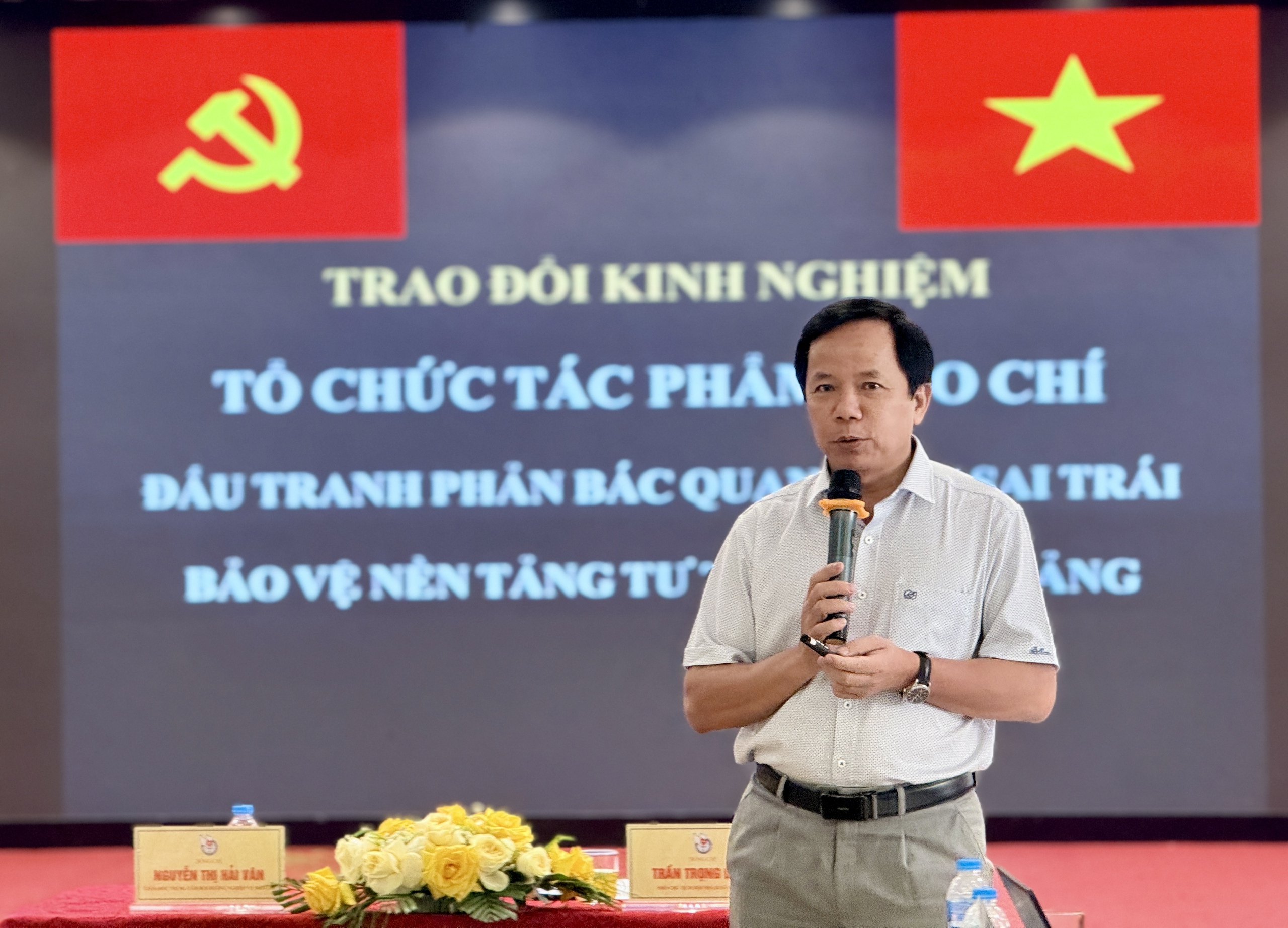 Nâng cao chất lượng báo chí đa phương tiện bảo vệ nền tảng tư tưởng của Đảng- Ảnh 4.