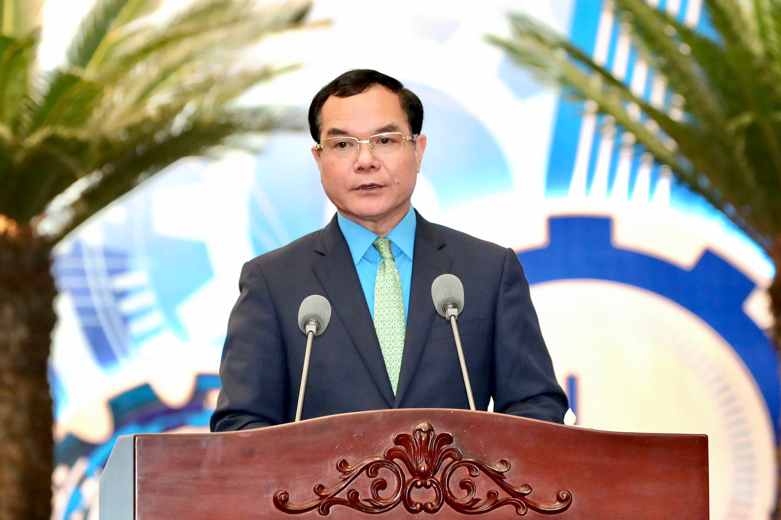 Chặng đường phát triển mới cho phong trào công nhân, hoạt động Công đoàn Thành phố - Ảnh 4.