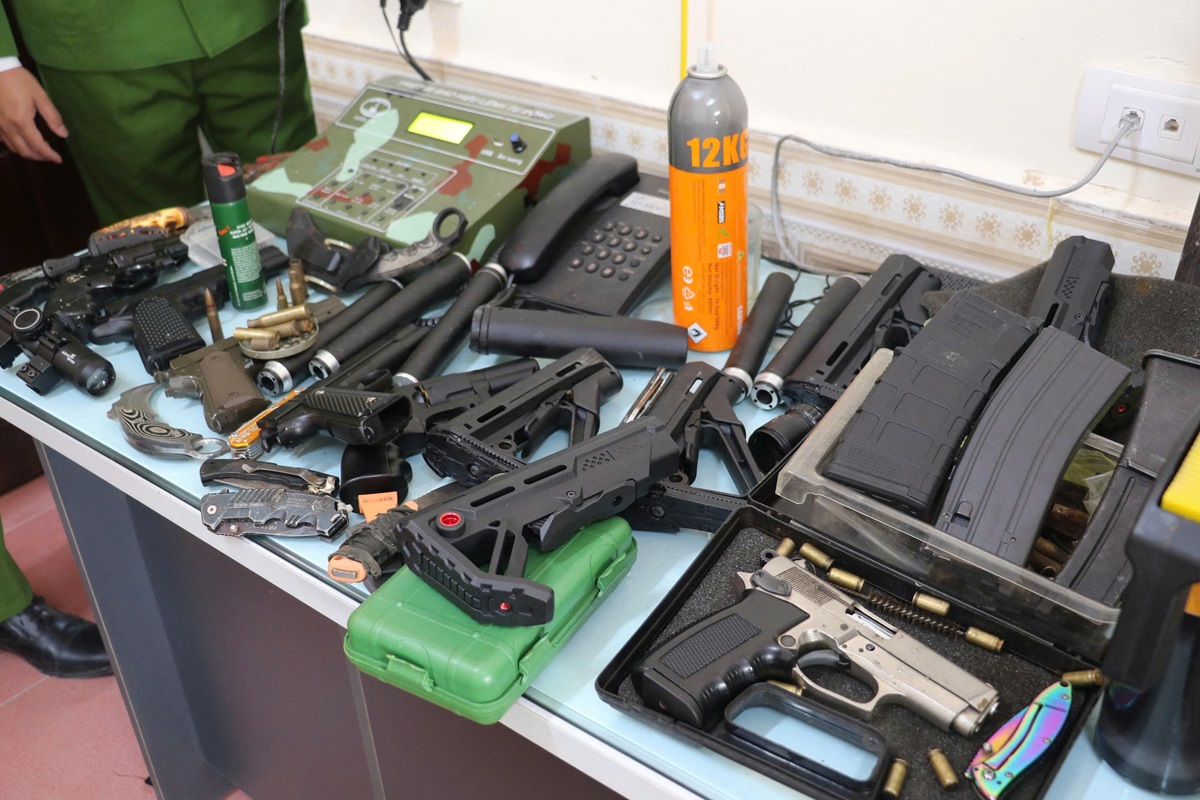 bán súng - Ảnh 3.