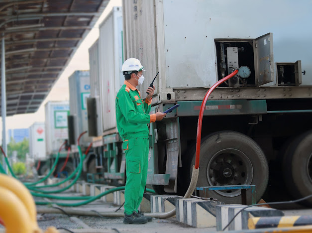 Vụ gần 500 xe buýt TPHCM có thể ngừng hoạt động vì thiếu khí thiên nhiên - Ảnh 3.