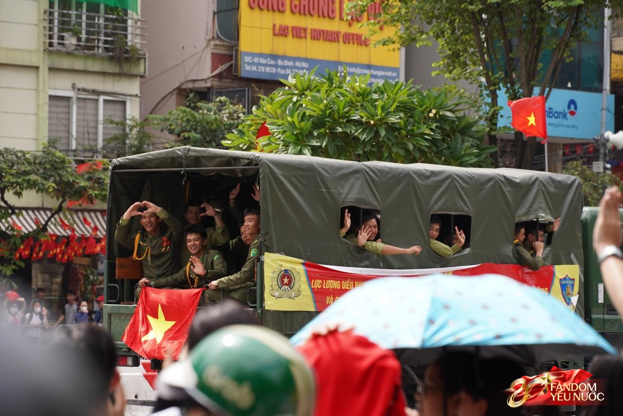 2025: Hai đại lễ, một nhịp tự hào!- Ảnh 37.