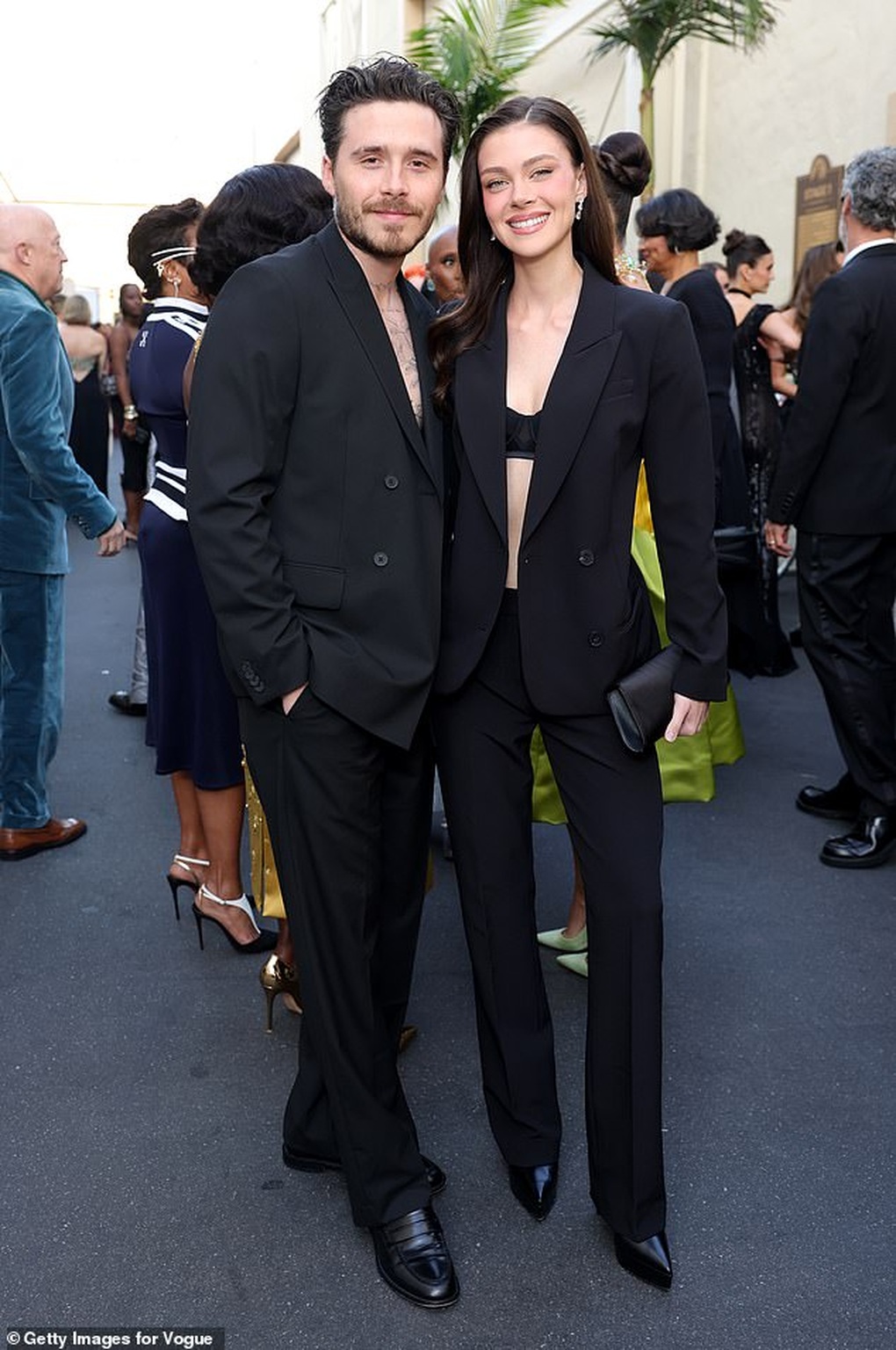 Thái độ của Brooklyn Beckham giữa sóng gió rạn nứt với cha mẹ - 3