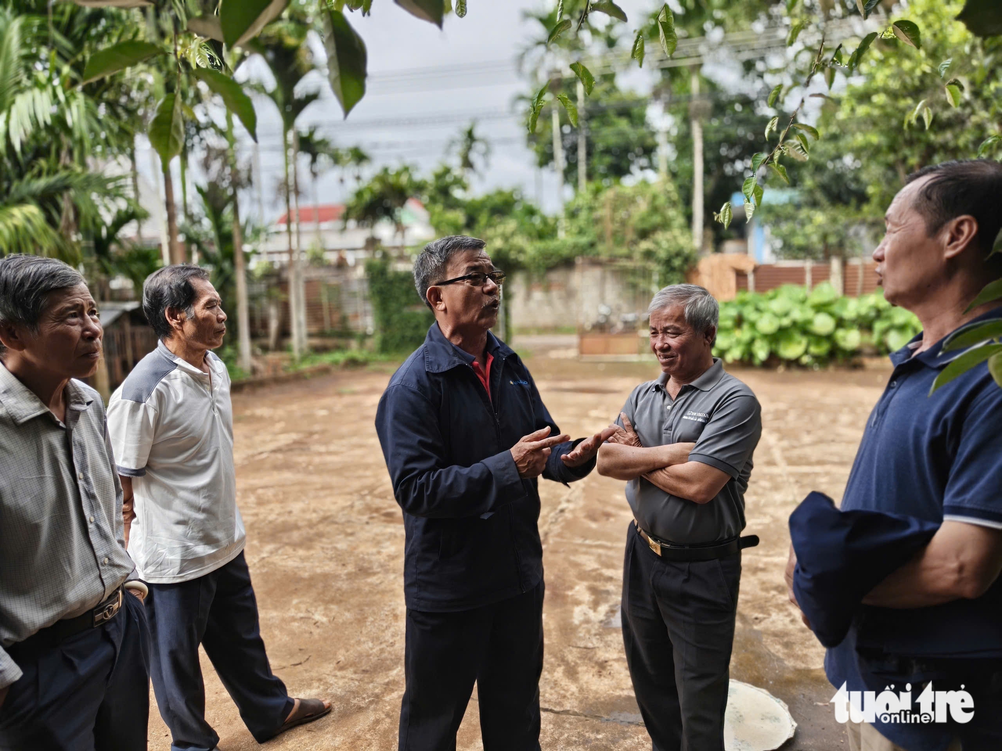 hành chính  - Ảnh 2.